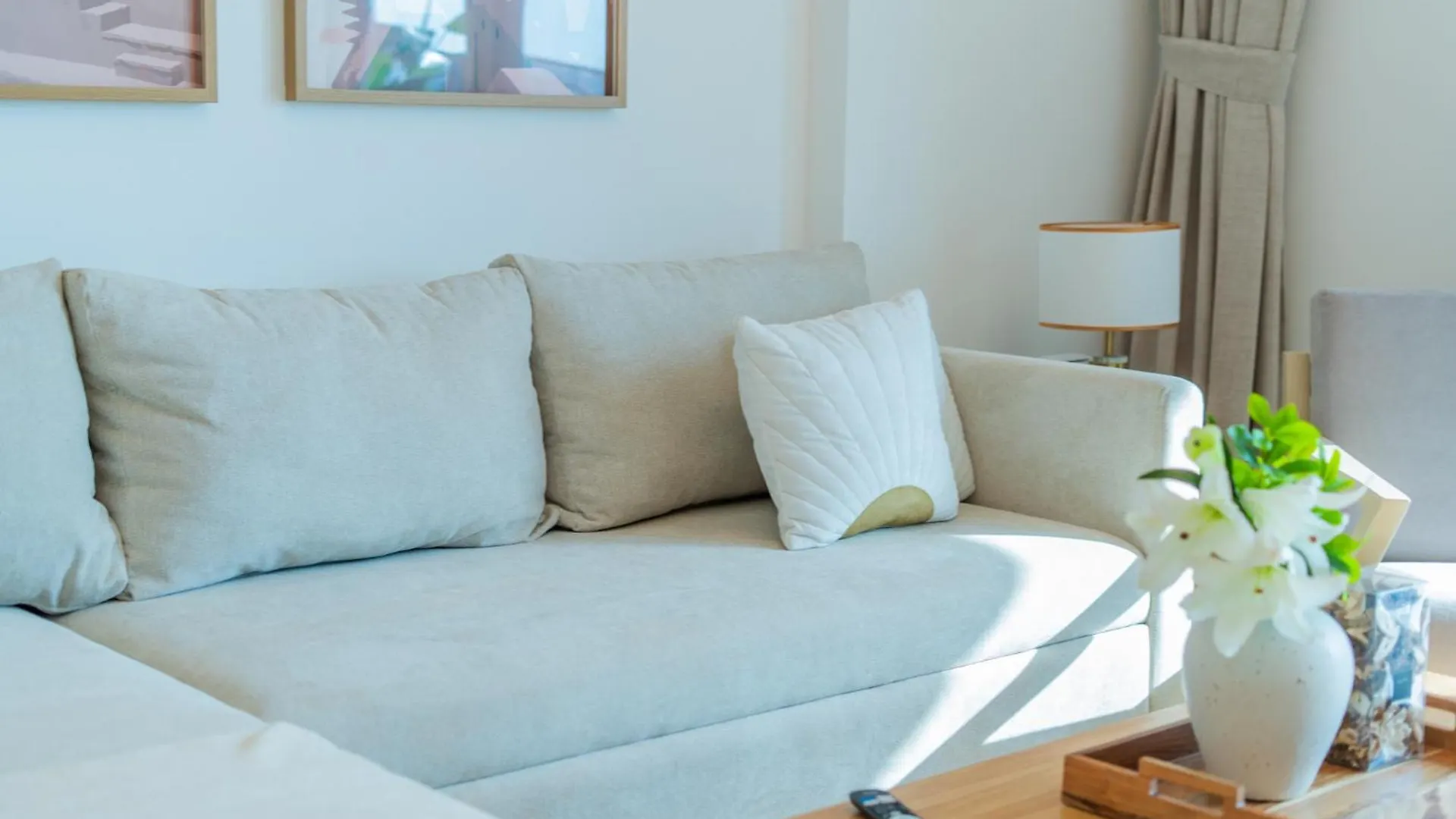 One Bedroom Apartment By Otolo Homes With Free Yas Theme Park Tickets Абу-Даби