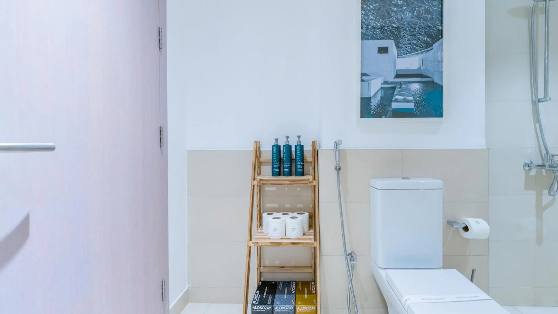 One Bedroom Apartment By Otolo Homes With Free Yas Theme Park Tickets Абу-Даби 0*,